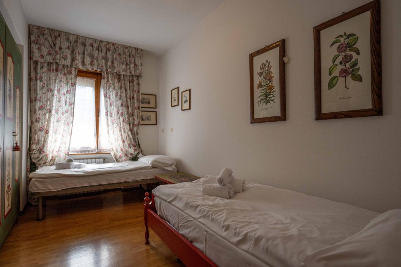 Apartament Casa Col Cortina dʼAmpezzo Zewnętrze zdjęcie